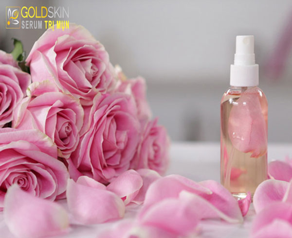 Dầu dưỡng hoa hồng có giúp da mịn màng, làm dịu da và có khả năng điều trị các vùng da đang bị tổn thương